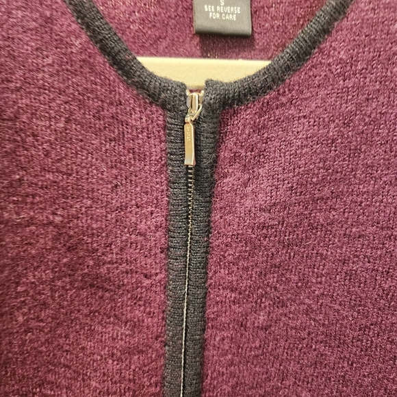 GEOFFREY BEENE BURGUNDY 100% Wool Zip Up Sweater size S - Picture 6 of 10